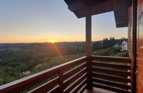 Treze Tilias Casa | Casa Ampla Vista Deslumbrante Lareira e Sossego