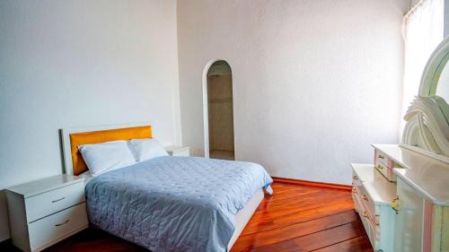 Ambato Casa | Casa amplia cerca de Baños de Agua Santa