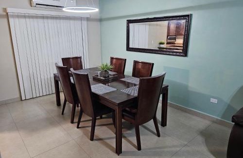Mexicali Casa | Casa amplia cerca de garita