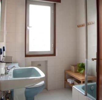 Vigo Casa | Casa amplia, confortable, céntrica by Prishomes