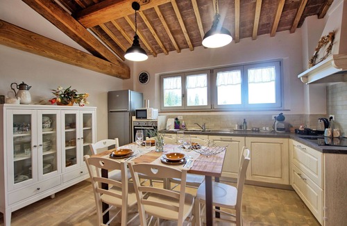 San Gimignano Casa | Vacation Home en San Gimignano con 2 habitaciones, capacidad 4