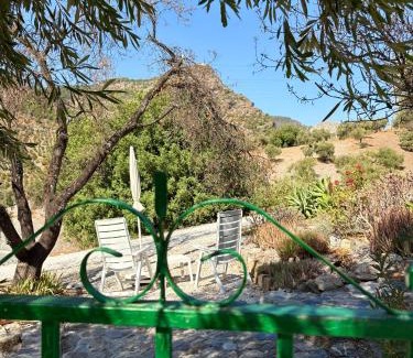 El Chorro Casa | Casa Anita - La Almona Chica