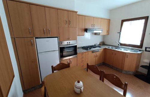 Malpica de Bergantinos Casa | Casa Antiuxía