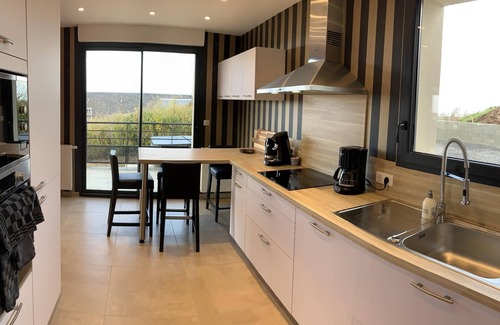 Donville-les-Bains Cabaña | Vivienda · Donville-les-Bains · ★4,33 · 5 dormitorios · 11 camas · 2 baños