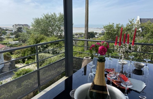 Donville-les-Bains Cabaña | Vivienda · Donville-les-Bains · ★4,33 · 5 dormitorios · 11 camas · 2 baños