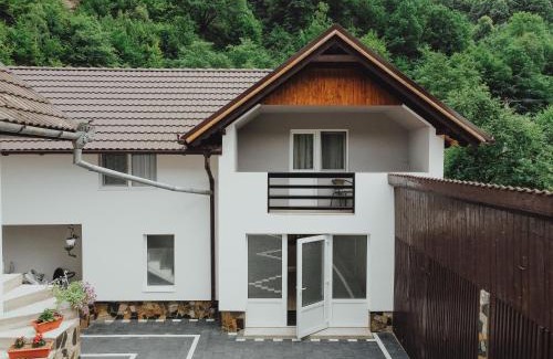 Sugag Casa | Casa Ara