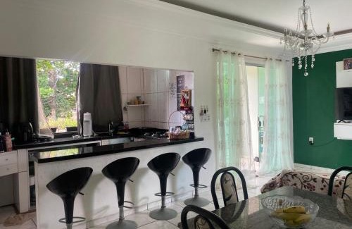 Souza Casa | Casa Arejada e Tranquila