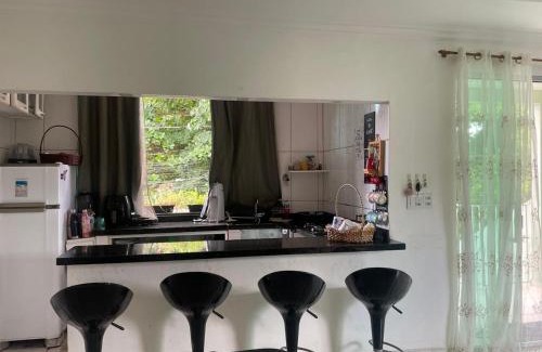 Souza Casa | Casa Arejada e Tranquila