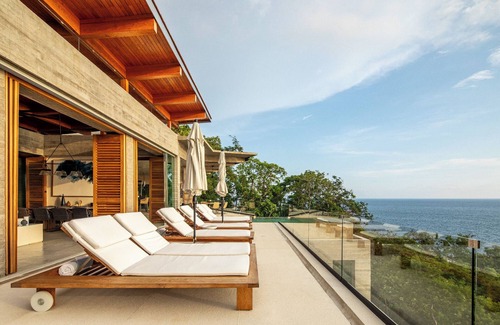 Zihuatanejo Villa | Casa Arena: Modern Luxury Villa with Staff, Pool, Big Ocean Views