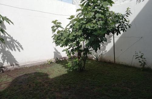 Comuna 12 Casa | CAsA ARTIGAS 5684