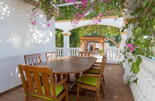 Nijar Apartamento | Casa Atalaya en Villa de Nijar con piscina