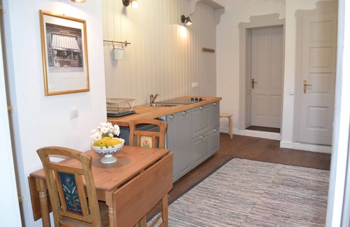 Sighisoara Casa | Casa Augustus (apartamento de una habitación grande)