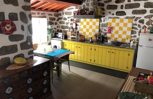 Faial Da Terra Casa | Casa Auri