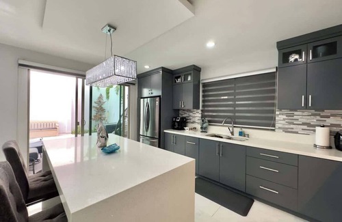 La Joya Casa | Casa Avaloz with Ocean View in San Marino