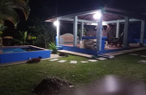 Coloncito Casa | Casa Azúl en Nueva Gorgona