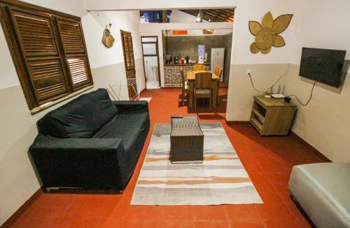Canoa Quebrada Casa | Casa Azul - Aconchego na Broadway a Poucos Metros da Praia