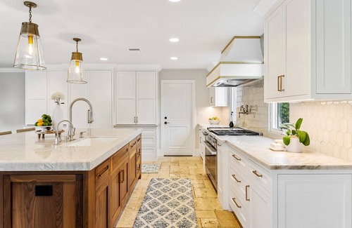 Thousand Oaks Casa | Casa Azul - Mediterranean Resort-Style Home