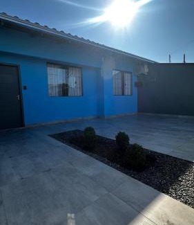 Centro Casa | Casa Azul, Privativa, Confortável, AR, Wi-Fi