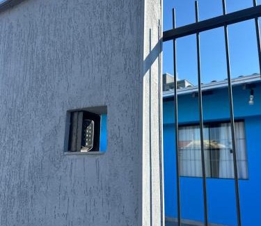 Centro Casa | Casa Azul, Privativa, Confortável, AR, Wi-Fi