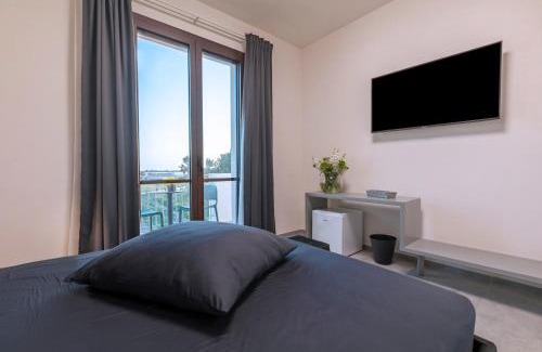 Birgi Vecchi Apartamento | Casa B, Room 4 - mit Pool - at Lagoon - Lo Stagnone Kite Spot - Palm Kite Paradise