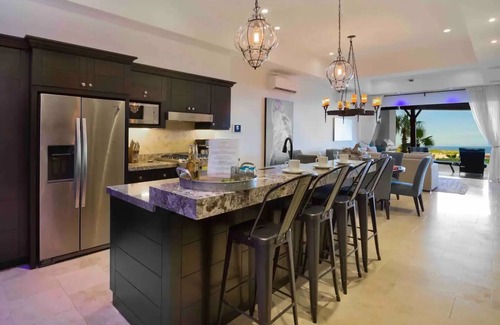 Los Cangrejos II y III Condominio | Casa BeBe ● Awesome Garden Condo ● Awesome Views