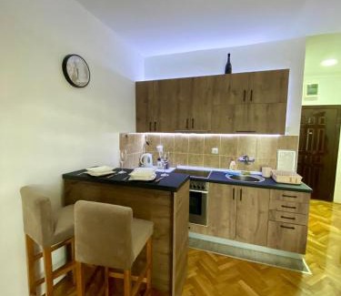 Bistrica Apartamento | CASA BELLA Free Parking