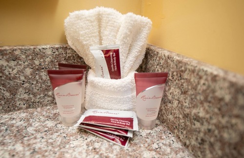Walnut Park Hotel | Casa Bella Inn - Huntington Park