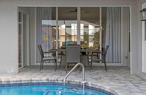 Trafalgar Casa | Casa Bella- Upgraded Waterfront Residence in Cape Coral with Heated Pool and Free Bikes