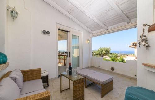 Porto San Paolo Apartamento | Casa Bellevue With Stunning Sea View, Porto San Paolo, Italy