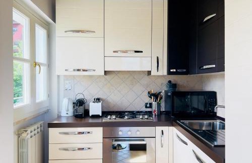 Porto Valtravaglia Apartamento | Casa Belvedere
