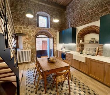 Chiusdino Casa | Casa Betta - A 700 Year Old Tuscan Gem