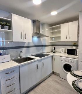 Las Lagunas Apartamento | Casa Biznaga