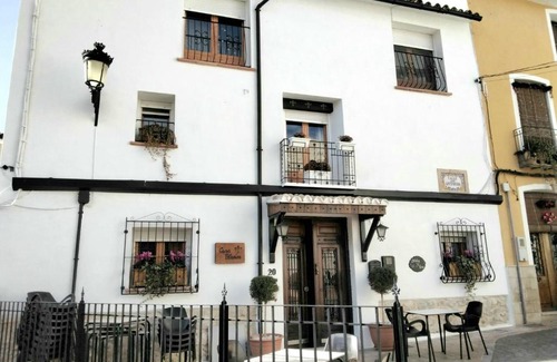Castell de Castells Cama Y Desayuno | Casa Blanca