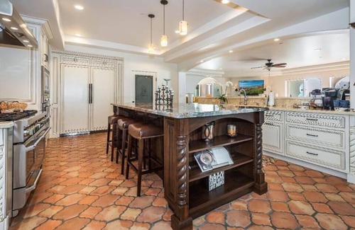 Carpinteria Casa | Casa Blanca