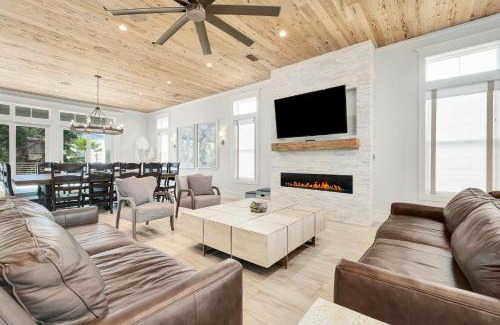 Crystal Beach Casa | Casa Blanco
