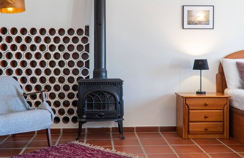 Almocageme Apartamento | Casa Bolacha - spacious studio with private terrace