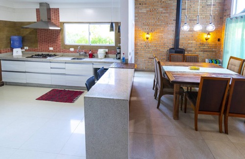 Bombas Casa | Casa en Bombinhas Gleisonjayme