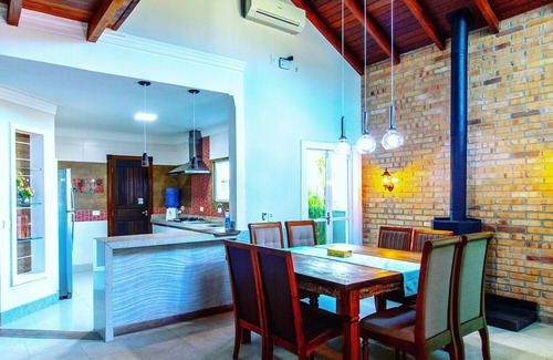 Bombas Casa | Casa en Bombinhas Gleisonjayme
