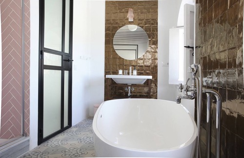 San Ambrosio Casa | Casa Bonhomía - Adults Only