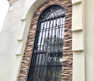 Mexicali Casa | Casa Bonita cerca de Zona Dorada
