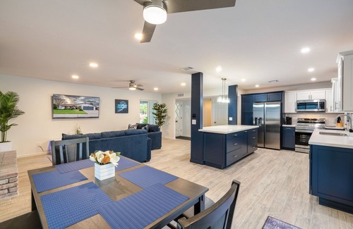 Gililland Casa | Casa Bonita - Pool, Main Home + Casita, ASU, Sky Harbor, and Mill Ave