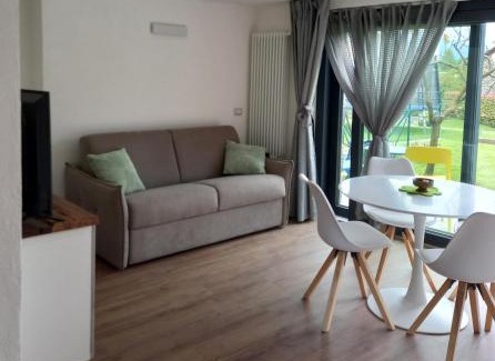 Emarese Casa | Casa Borna da Ghiasa