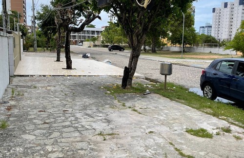Jardim Oceania Casa | Casa a 850m da Praia Para Casal e Familia