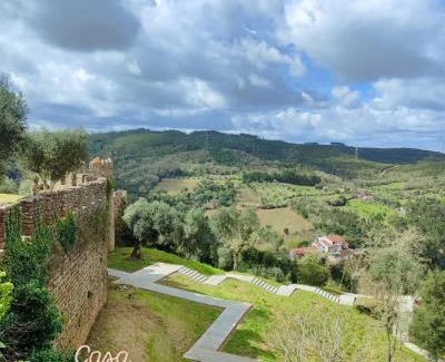 Penela Casa | Casa Buganvilia Penela - rooms near of the castle
