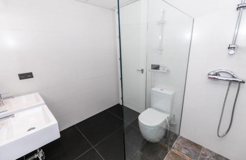 Jaen Casa | Casa Bulevar, moderna y exclusiva