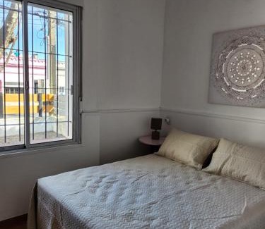 Colonia del Sacramento Apartamento | Casa céntrica a metros del puerto y de la terminal