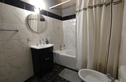 Mendoza City Center Apartamento | Casa Céntrica Mendoza Cochera para 3 vehículos