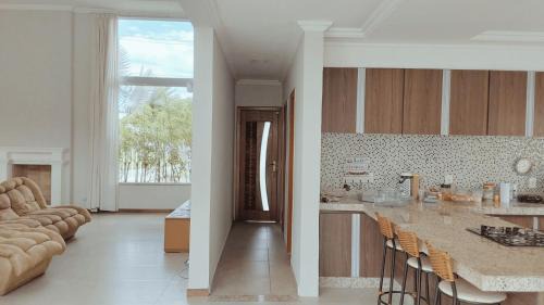 Ipiabas Casa | Casa c/3 Suítes, Piscina e Área Gourmet