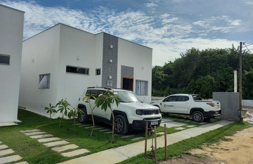 Prado Casa | Casa com Piscina Privativa a 5 Minutos da Praia de Guaratiba Prado Bahia