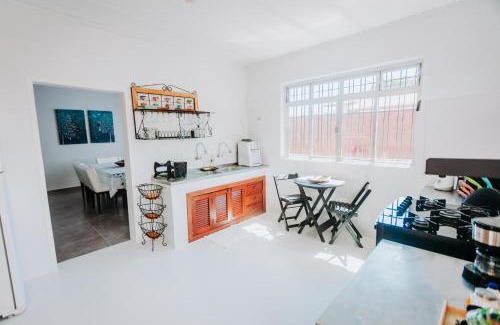 Praia de Barequecaba Casa | Casa c/Piscina e Área Gourmet Perto da Praia